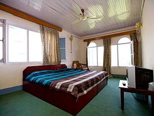 Swiss Hotel Kashmir Srinagar  Exterior photo